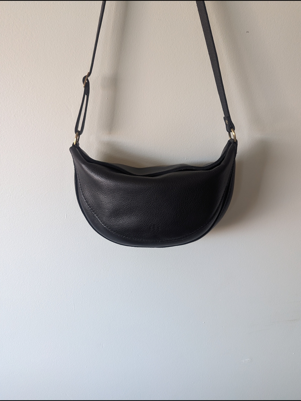 Portland Leather Koala Sling Bag, Large - Picture 9 of 11